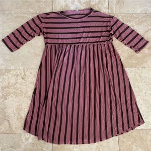 Acting Pro Extra Long Striped Top